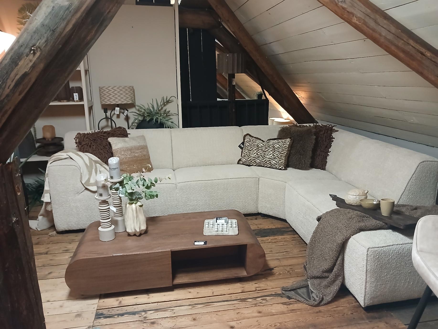 Bank Butterfly in sfeervolle setting